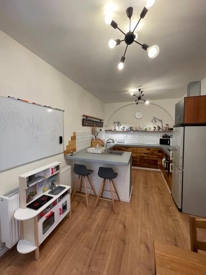 Central Retro Apartment Sibiu Luaran gambar